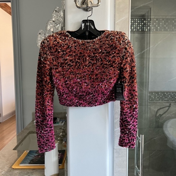 RETROFETE Xi Sequined Top: Ombré Noise - Picture 3 of 12